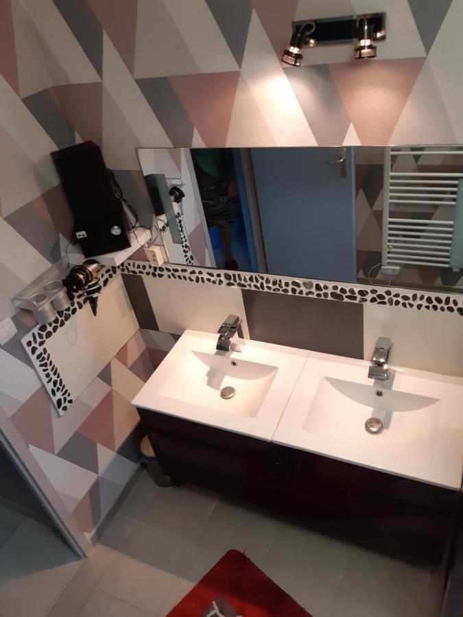 Homestay Lit Double Dans Pavillon , Chez Lilyanne *